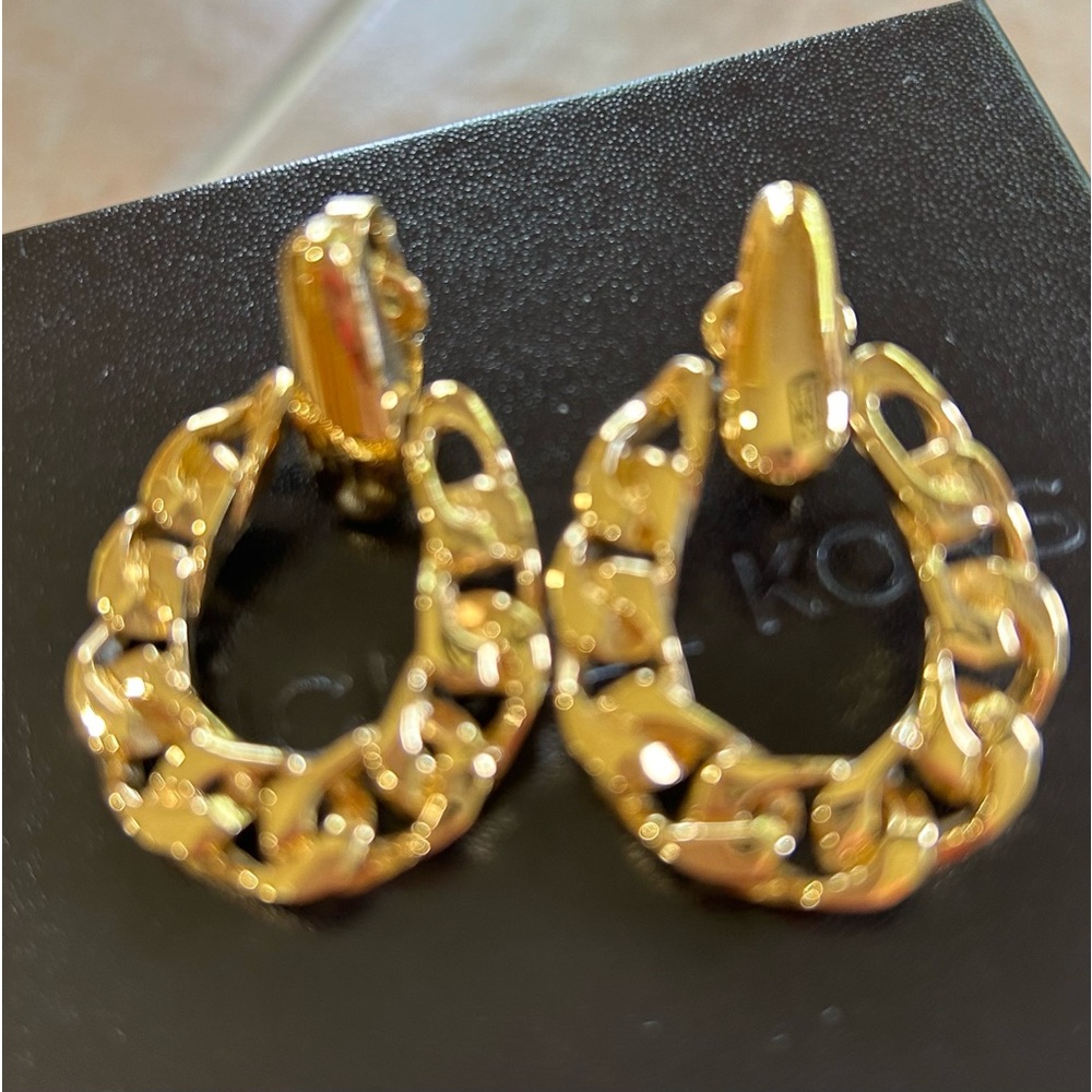 Gold clip on earrings